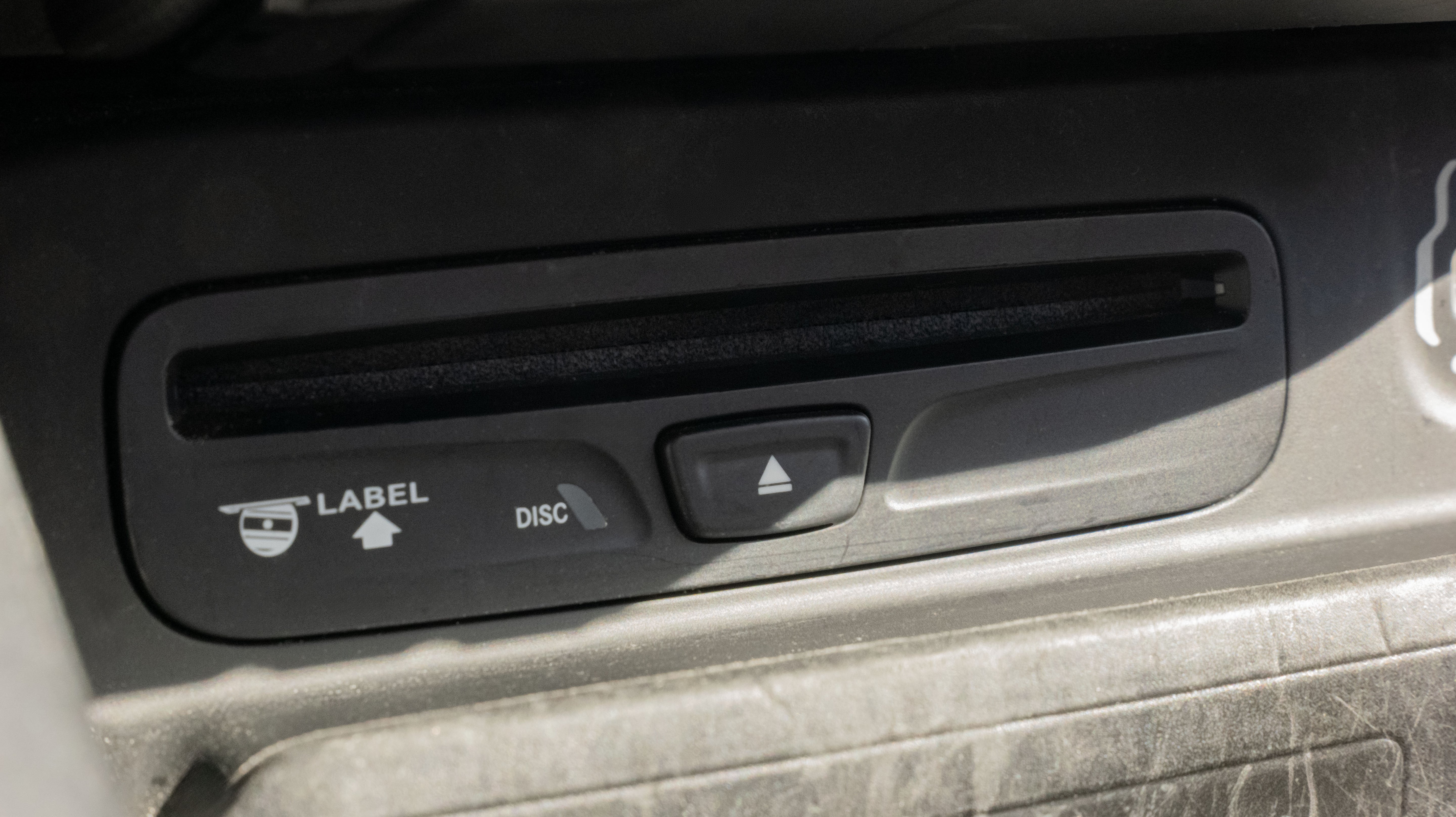 Interior Accessories > CD Player