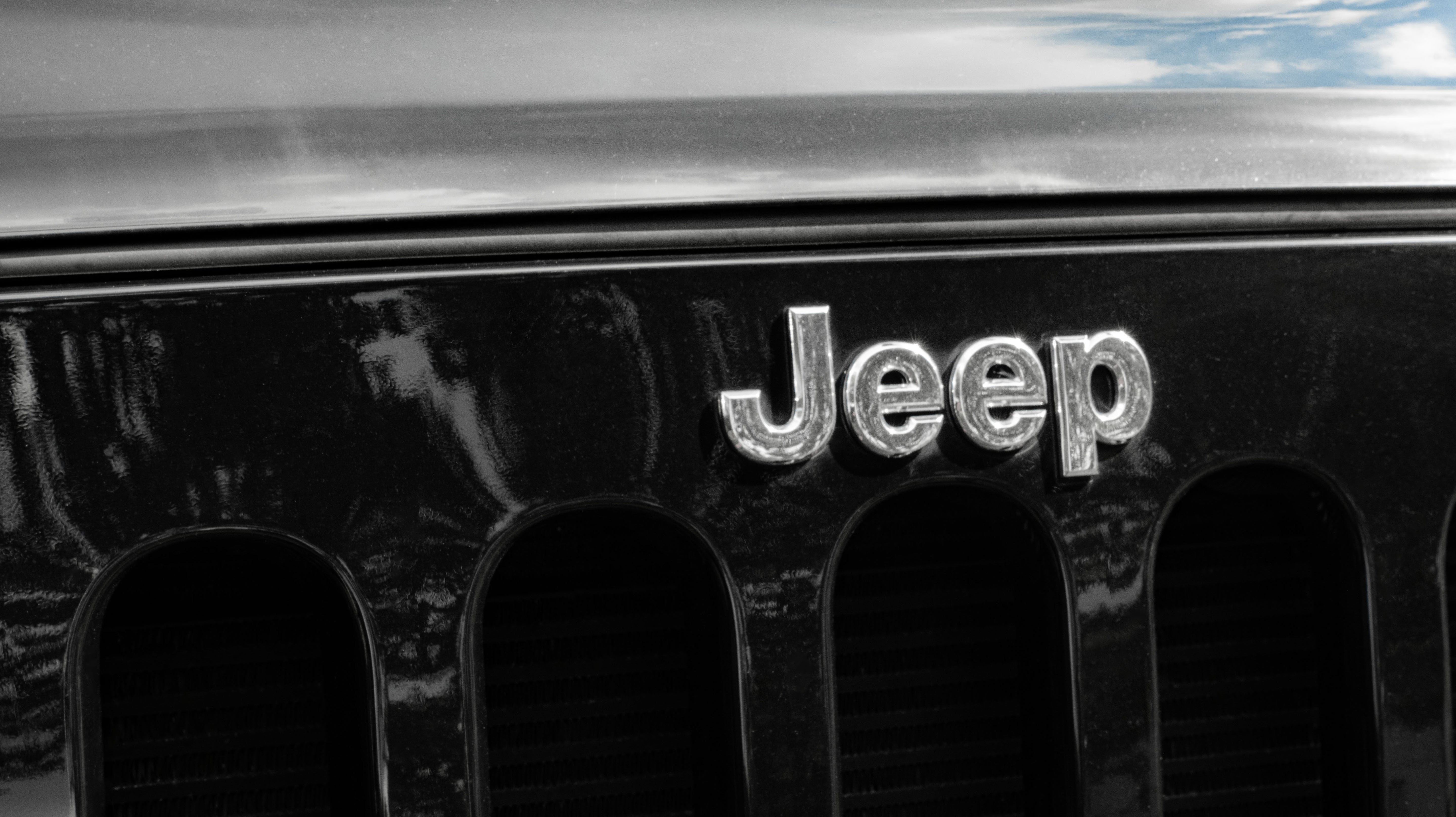 Jeep infotainment oem upgrades