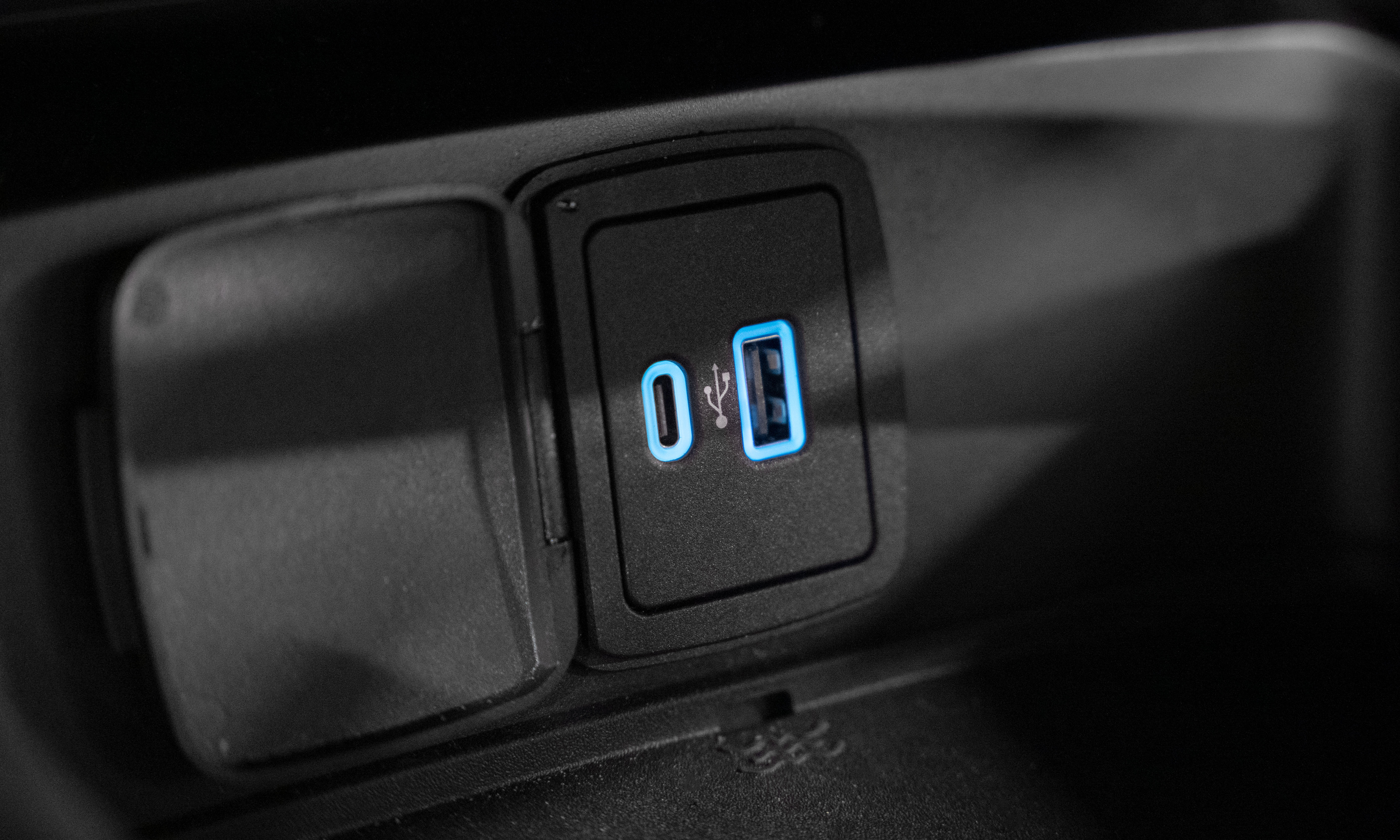Ford Sync 3 USB Media Interface Module Hub