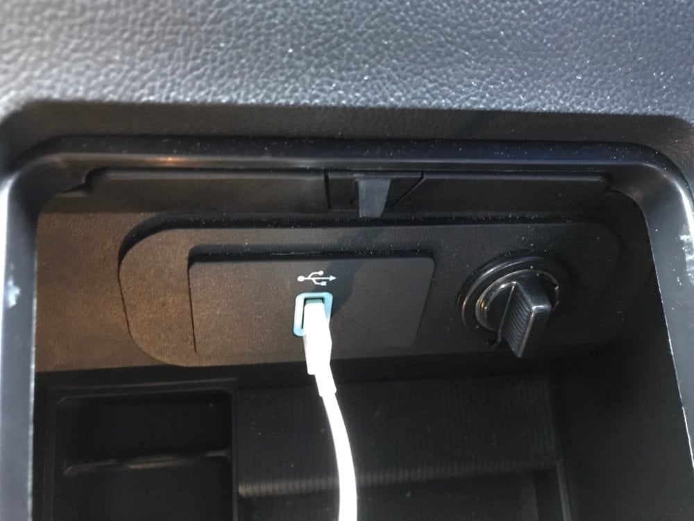 2019-2023 Ford Mustang Sync 3™ 4" to 8" Touchscreen Display with Apple CarPlay™ I Android Auto™
