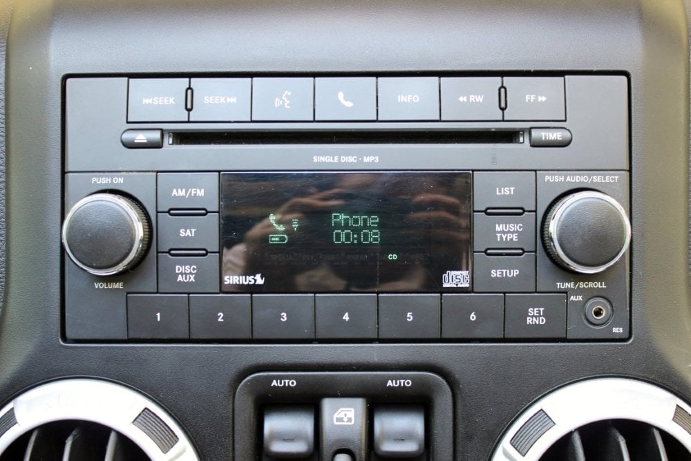 Mopar RES 130S CD Player featuring SiriusXM Radio - High Sp