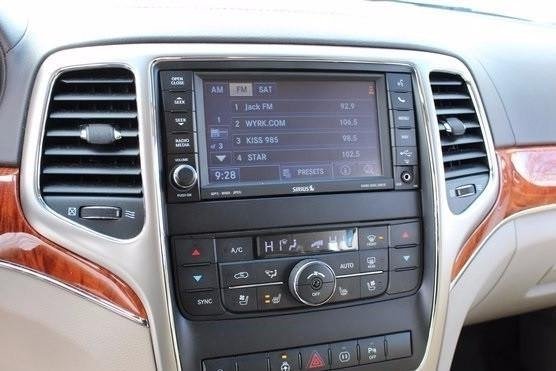 Mopar RHR 730N Navigation MyGIG Touchscreen Radio - High Sp Top Mt Green LED