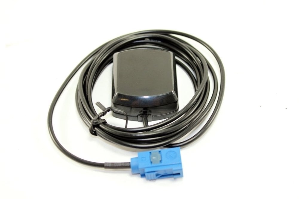 Mopar® Premium Factory GPS Navigation MyGIG RHR Radio Upgrade