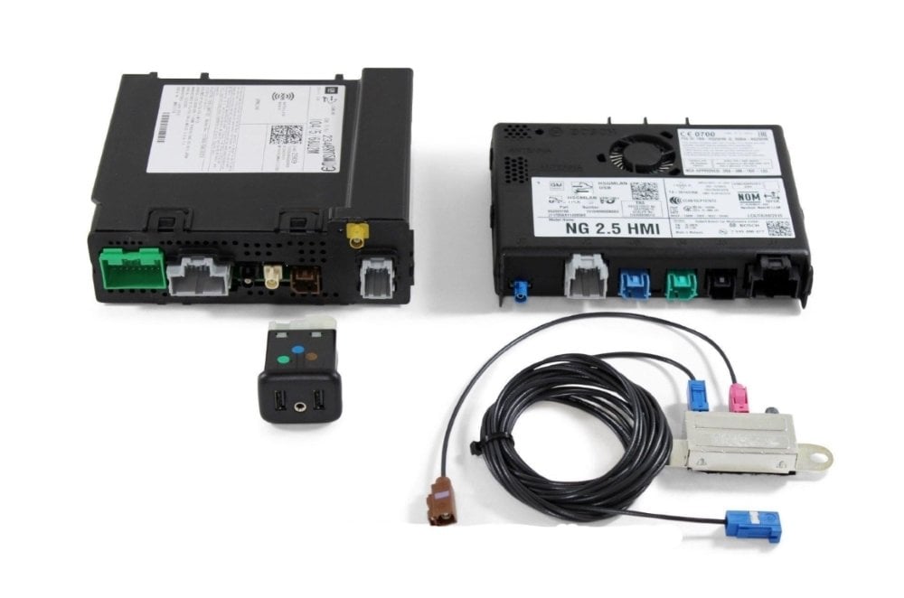 GMC Chevrolet IO6 OEM on-board embedded GPS Navigation