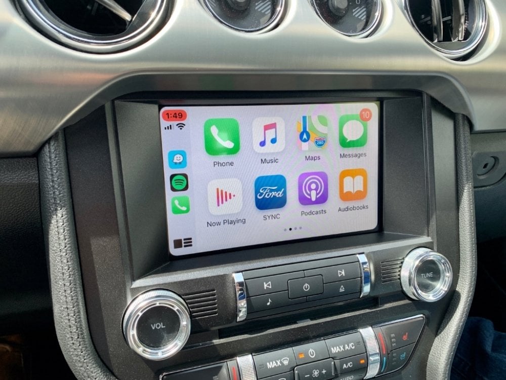 Mustang Sync 3 Apple Carplay screen
