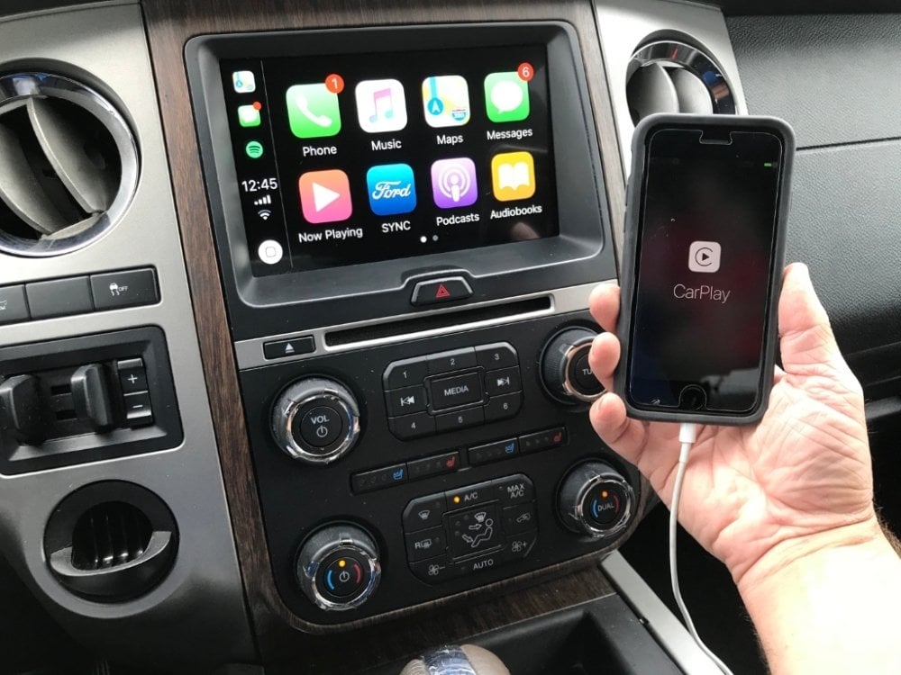 2015-2017 Ford Expedition Sync 3™ 4" to 8" Touchscreen Display with Apple CarPlay™ I Android Auto™