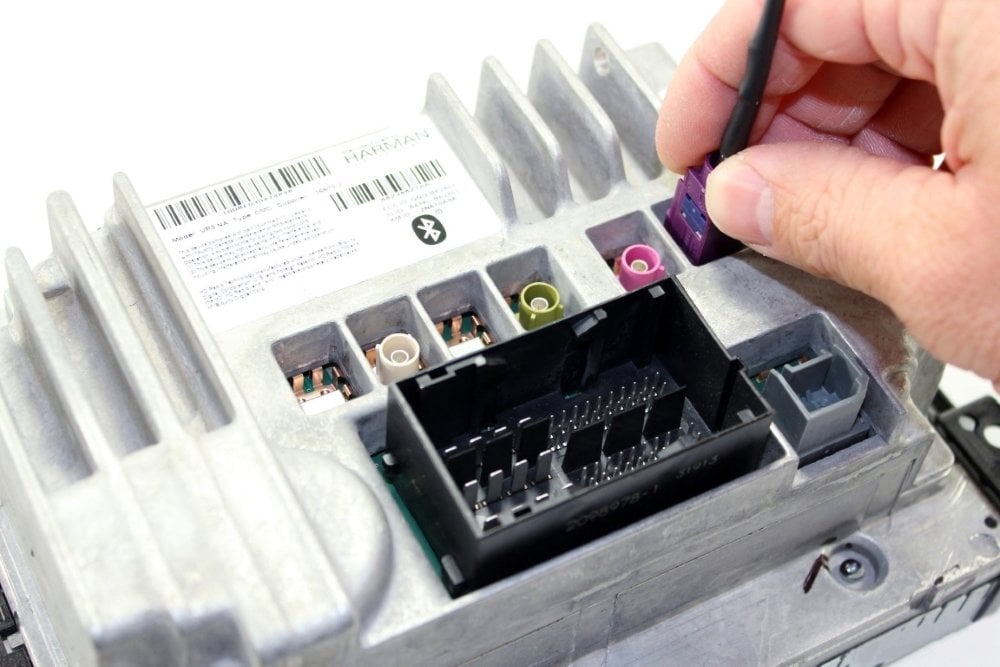 911 Vehicle Phone Override Cable