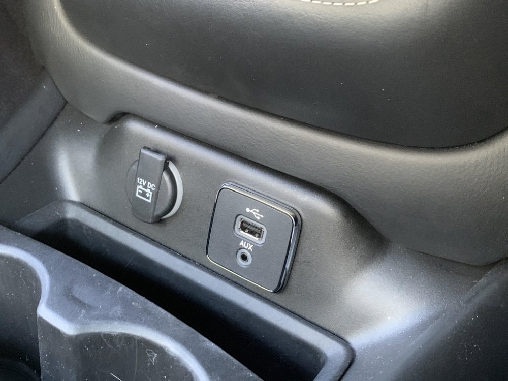 2013-2017 Dodge SRT Viper Uconnect 4™ UAQ 4C NAV 8.4" Display Retrofit with Apple CarPlay™ I Android Auto™