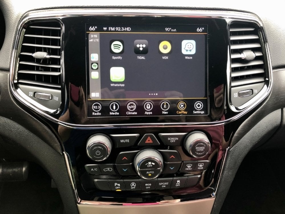 2016-2022 Jeep Grand Cherokee WK Uconnect 4™ UAV 4C NAV 8.4" Display with Apple CarPlay™ I Android Auto™