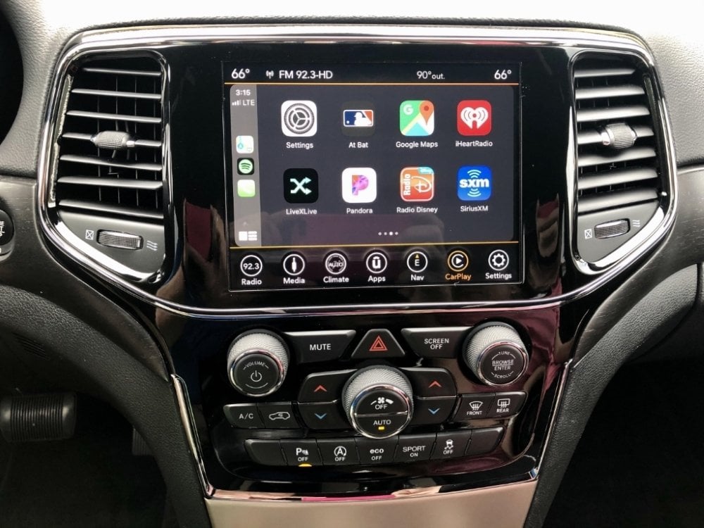 2016-2022 Jeep Grand Cherokee WK Uconnect 4™ UAV 4C NAV 8.4" Display with Apple CarPlay™ I Android Auto™
