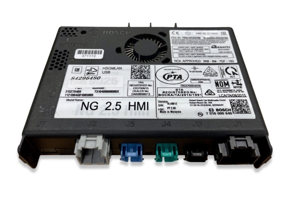 GMC Chevrolet HMI Replacement IO5 2.5 - Apple Carplay &amp; Android Auto