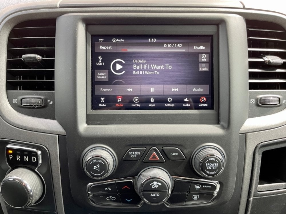 2014-2018 Ram 1500 UConnect 4™ UAG 7" Display Retrofit with Apple CarPlay™ I Android Auto™