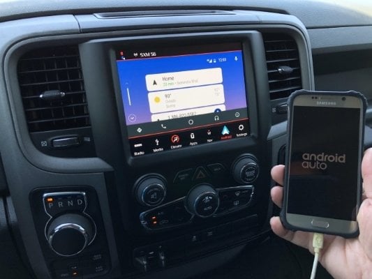 2013-2018 Ram 1500 2500 3500 8.4-inch 4C UConnect UAS with Apple CarPlay / Android Auto