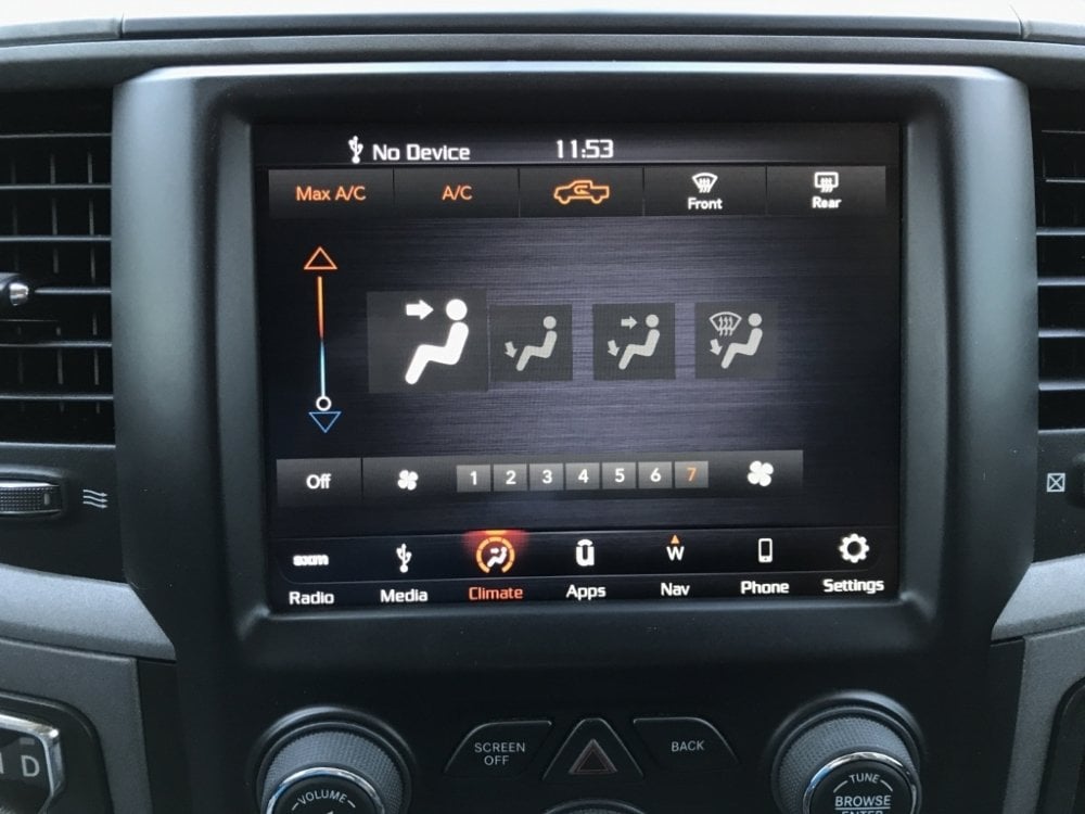 2013-2018 Ram 1500 2500 3500 8.4-inch 4C UConnect UAS with Apple CarPlay / Android Auto
