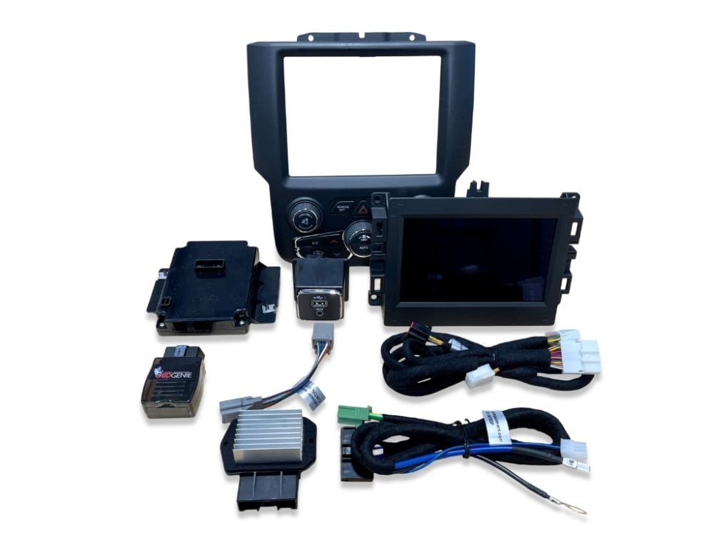 2013-2018 Ram 2500HD 3500HD UConnect 4™ UAG 7" Display Retrofit with Apple CarPlay™ I Android Auto™
