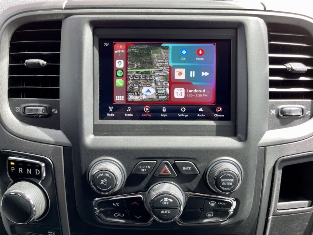 2013-2018 Ram 2500HD 3500HD UConnect 4™ UAG 7" Display Retrofit with Apple CarPlay™ I Android Auto™