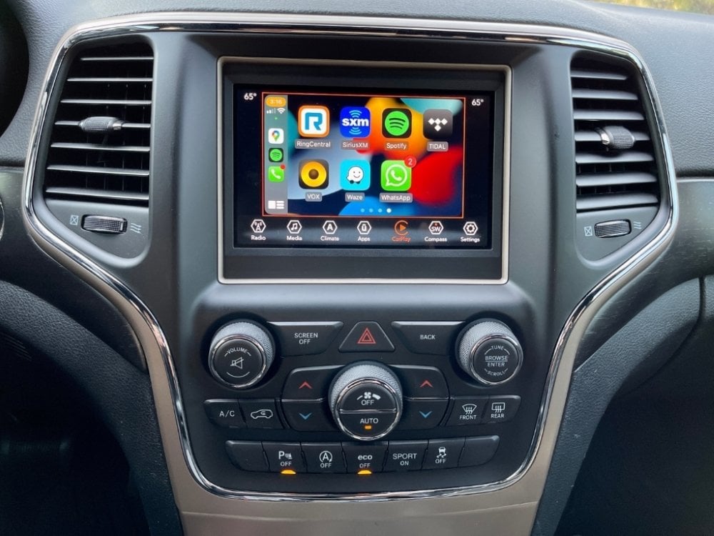 2014-2017 Jeep Grand Cherokee WK UConnect 4™ UAG 7" Display with Apple CarPlay™ I Android Auto™