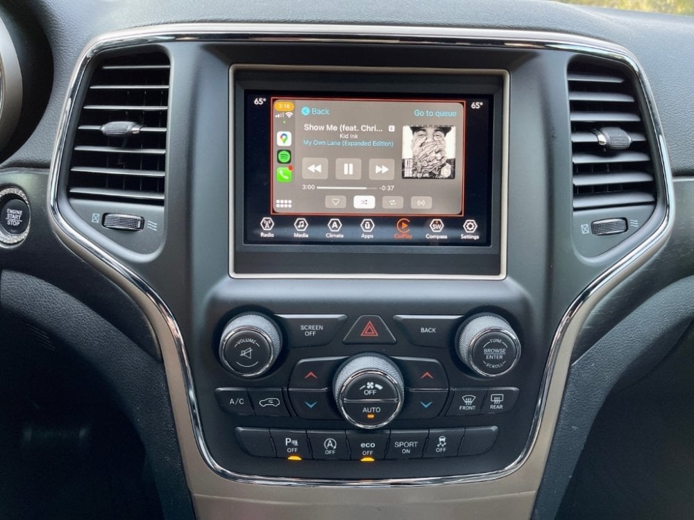 2014-2017 Jeep Grand Cherokee WK UConnect 4™ UAG 7" Display with Apple CarPlay™ I Android Auto™
