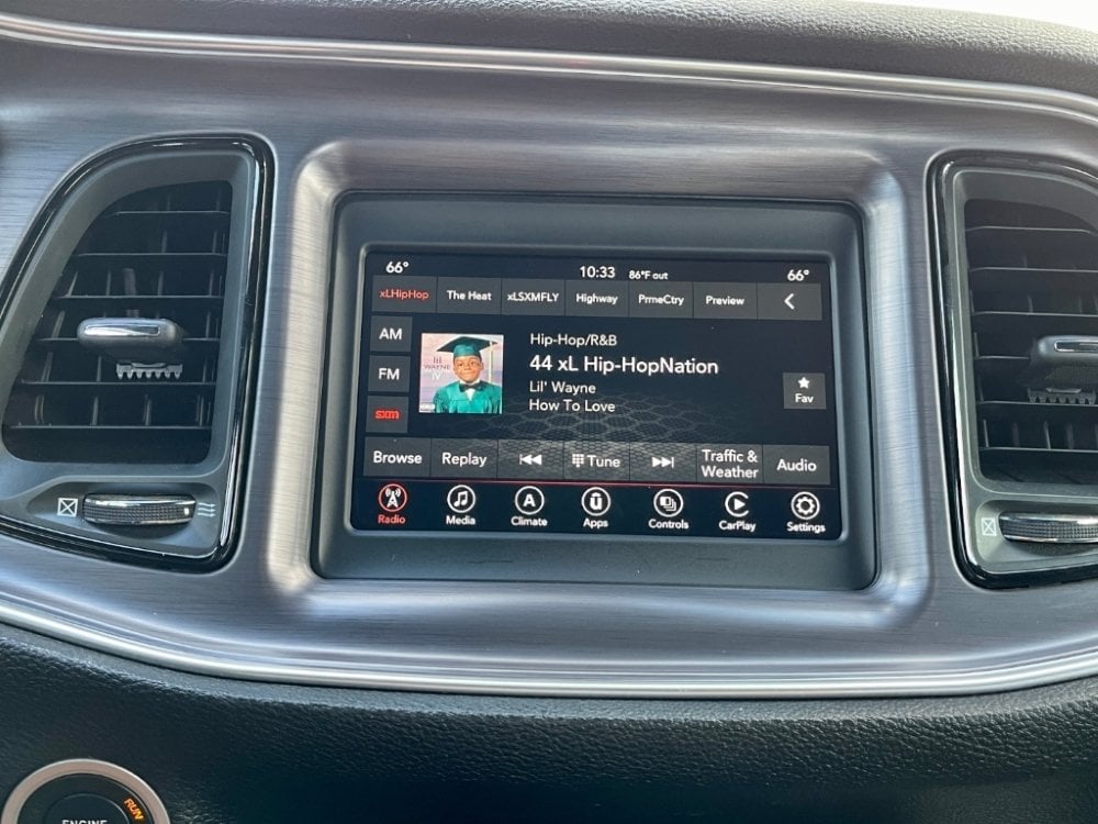 2015-2017 Dodge Challenger I Charger Uconnect 4™ UAG 7" Display with Apple CarPlay™ I Android Auto™