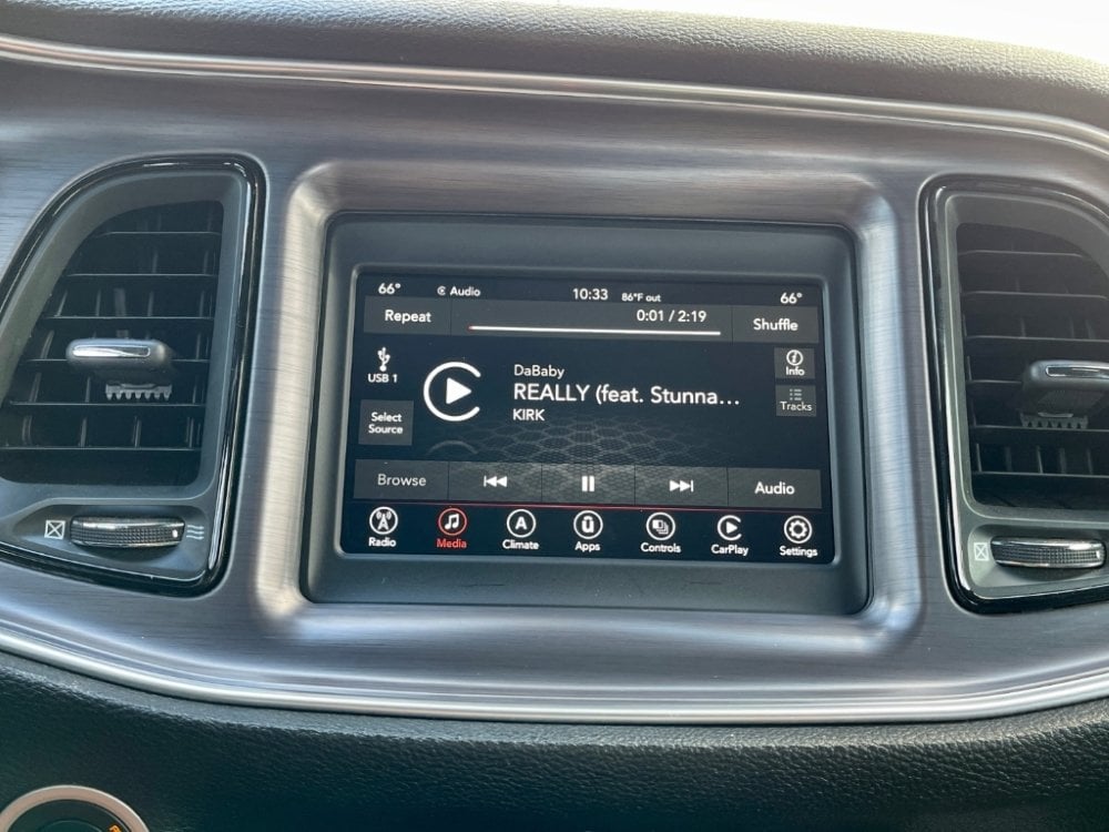 2015-2017 Dodge Challenger I Charger Uconnect 4™ UAG 7" Display with Apple CarPlay™ I Android Auto™