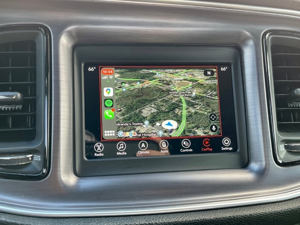 2015-2017 Dodge Challenger I Charger Uconnect 4™ UAG 7" Display with Apple CarPlay™ I Android Auto™