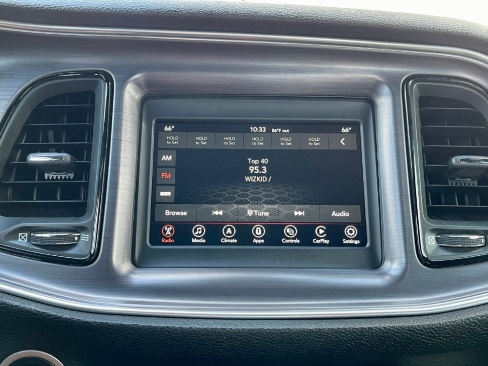 2015-2017 Dodge Challenger I Charger Uconnect 4™ UAG 7" Display with Apple CarPlay™ I Android Auto™