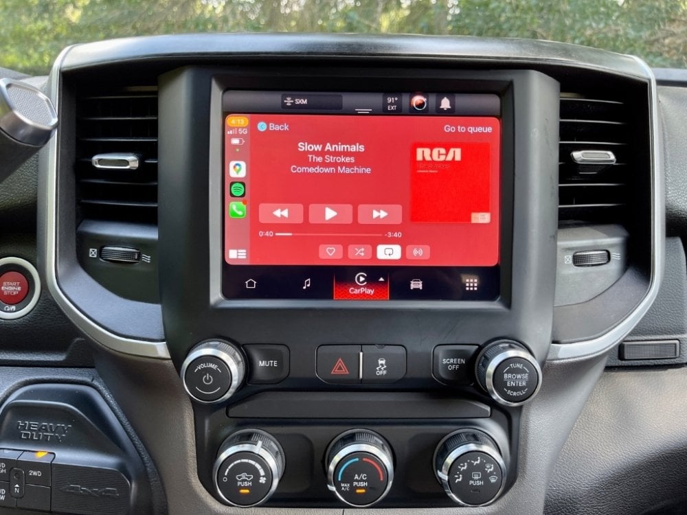 OEM Ram UBD Wireless Apple Carplay radio
