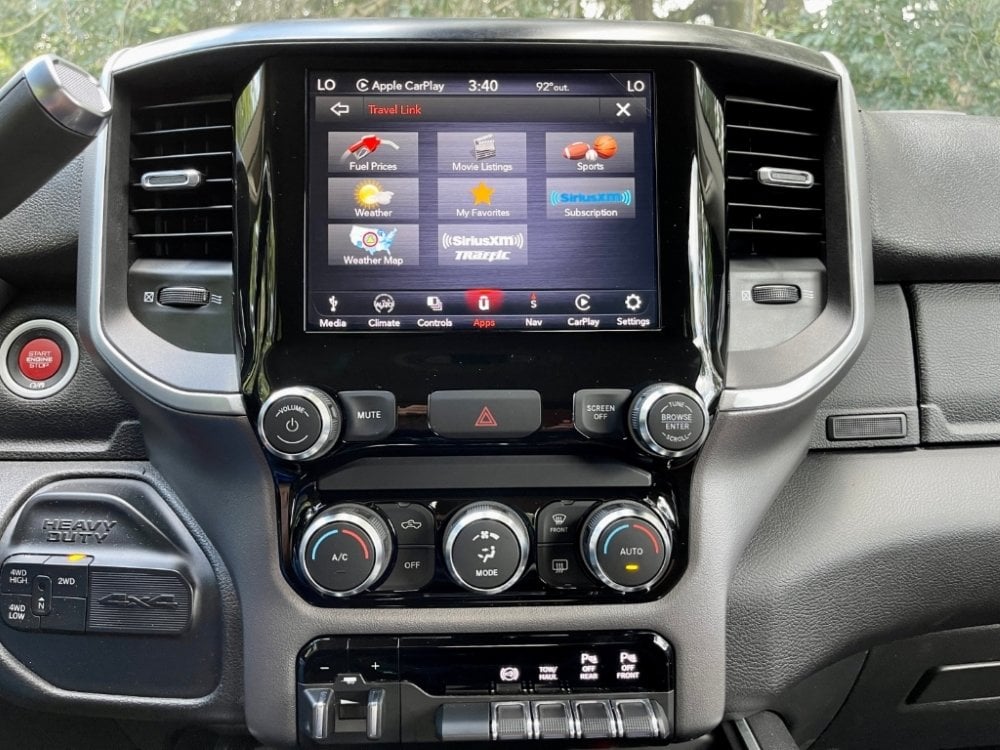 2019-2021 Ram 2500HD 3500HD Uconnect 4™ UAV 4C NAV 8.4" Display with Apple CarPlay™ I Android Auto™