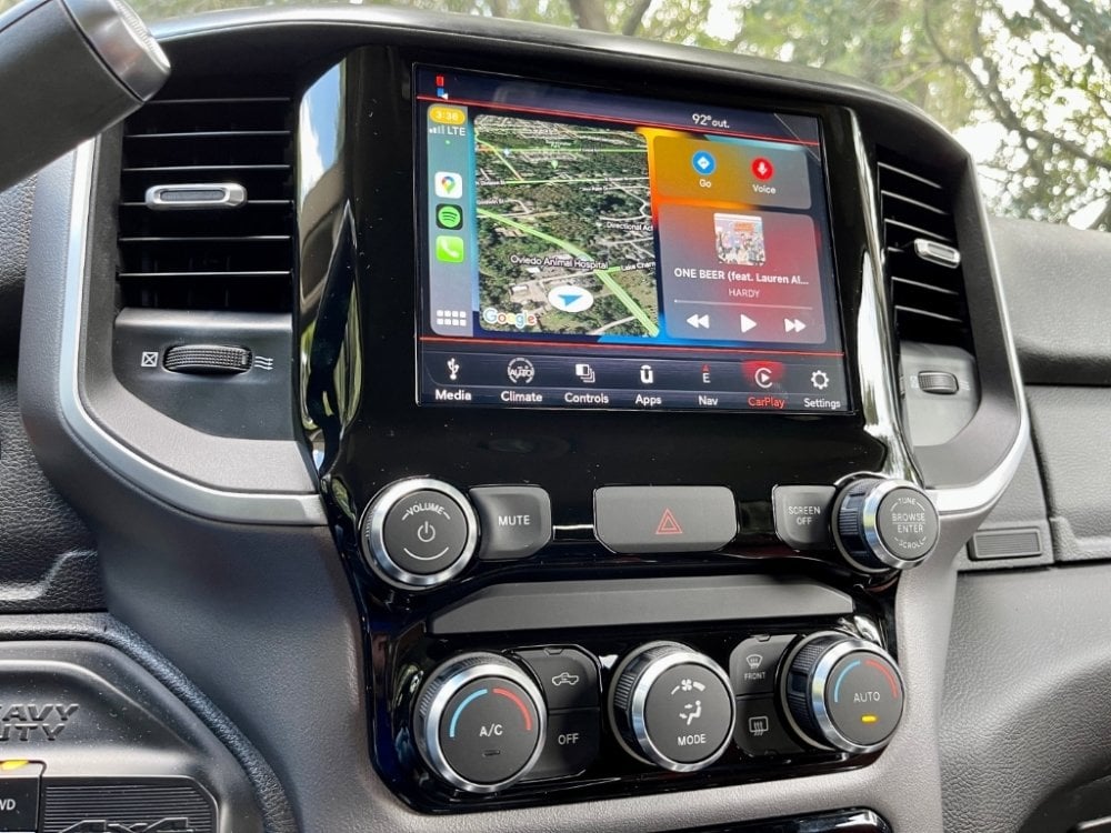 2019-2021 Ram 2500HD 3500HD Uconnect 4™ UAV 4C NAV 8.4" Display with Apple CarPlay™ I Android Auto™