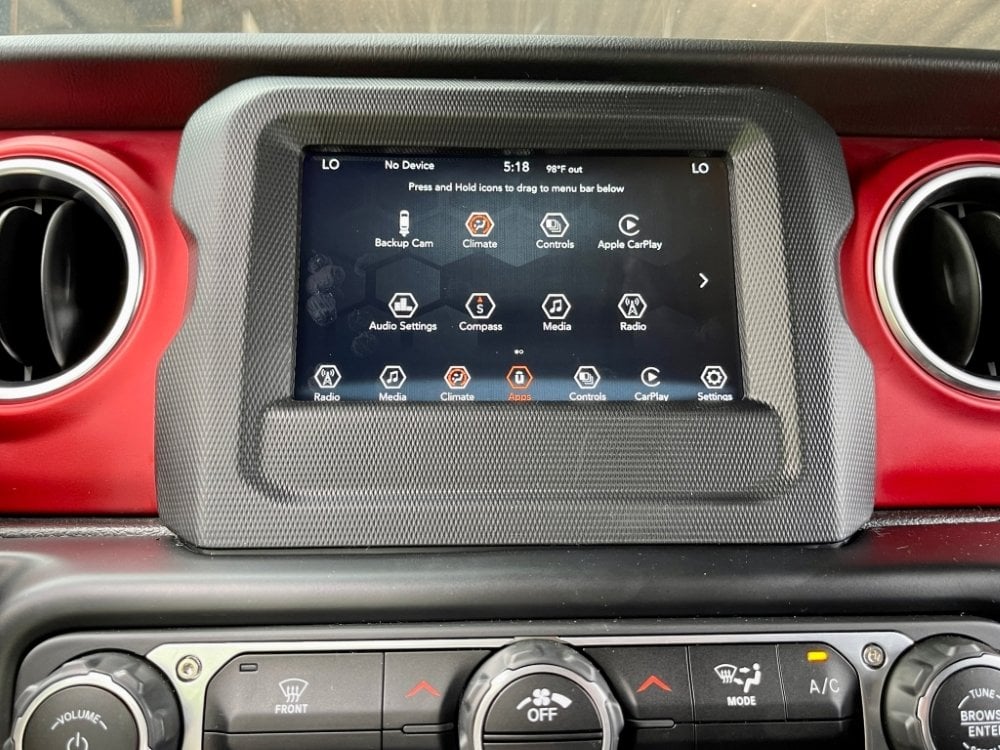 2020-2023 Jeep Gladiator JT Uconnect 4™ UAG 7" Display with Apple CarPlay™ I Android Auto™