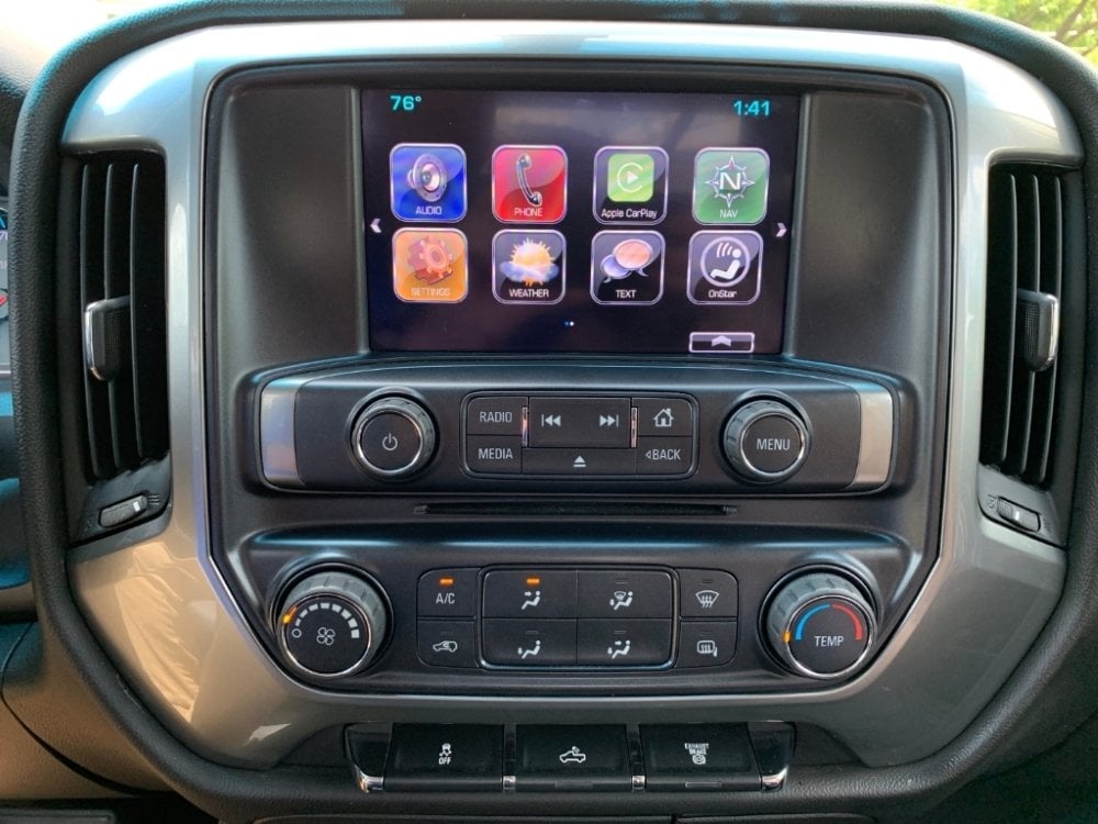 Chevy Infotainment System with Apple Carplay and Android Auto