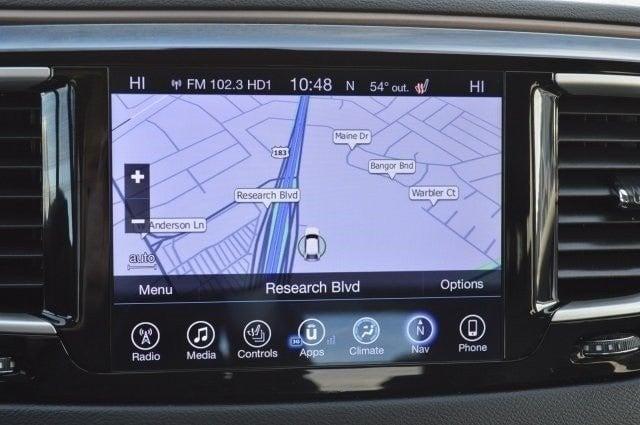 2018-2020 Chrysler Pacifica Uconnect 4™ UAV 4C NAV 8.4" Display with Apple CarPlay™ I Android Auto™