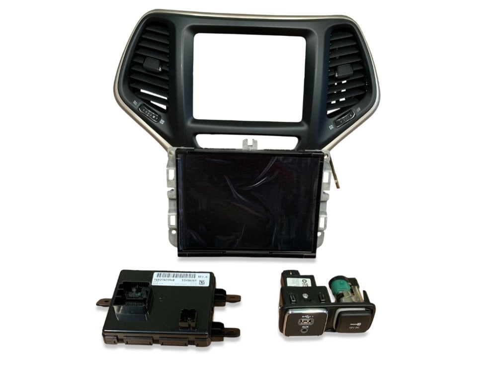 2014-2021 Jeep Cherokee GPS Navigation 8.4 4C NAV UAQ Radio with Apple CarPlay / Android Auto